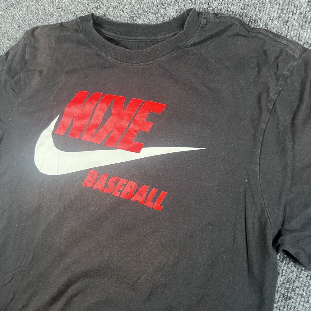 Men's Nike Black Red/white Logo Baseball T-Shirt Medium